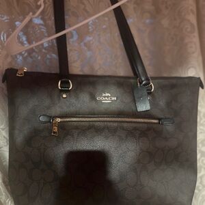 Coach Signature Tote Bag (signature canvas)